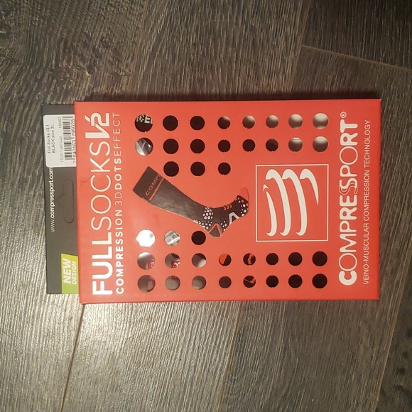 Compression socks - Picture 1 of 6